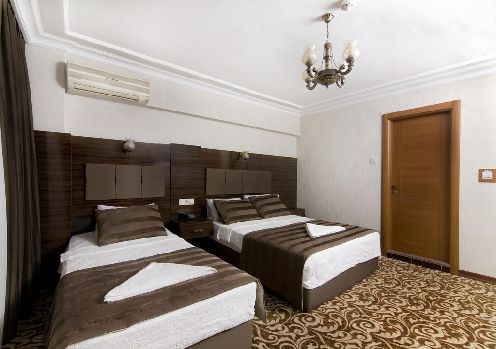 Pelikan Hotel Istanbul Exterior foto