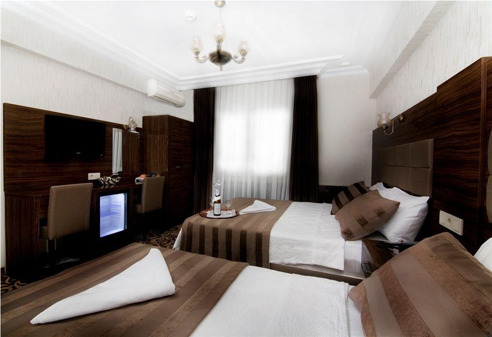 Pelikan Hotel Istanbul Exterior foto